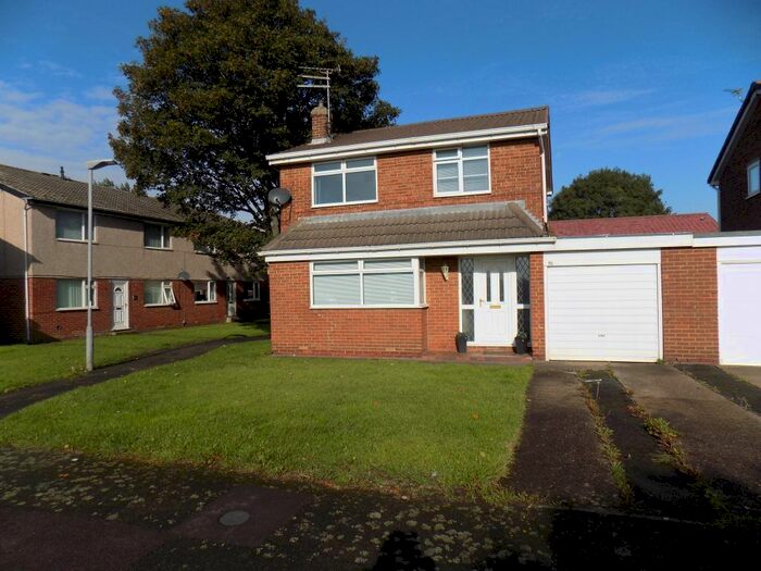 3 Bedroom Detached House To Rent In Solingen Estate, Blyth, NE24