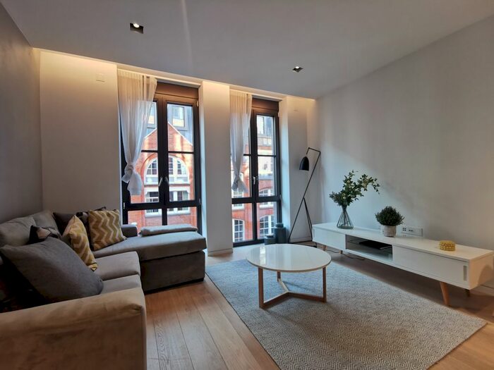 1 Bedroom Flat To Rent In Underwood Building, Barts Sqaure, London, EC1A
