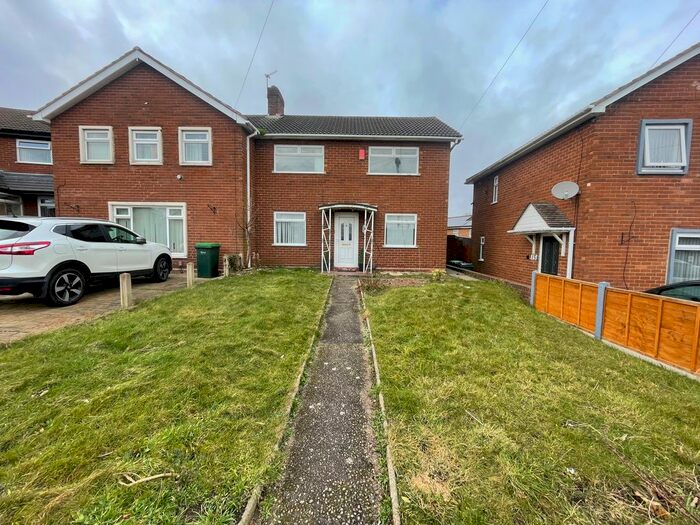 3 Bedroom Semi-Detached House To Rent In Crookhay Lane, West Bromwich, B71