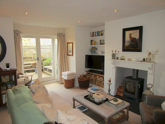 2 Bedroom Flat To Rent In Waverley Road, Redland, Bristol, BS6