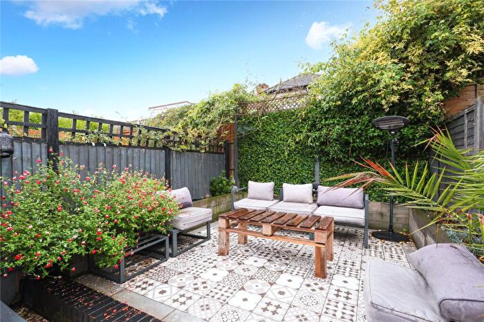 2 Bedroom Terraced House To Rent In Albert Road, Addlestone, Surrey, KT15