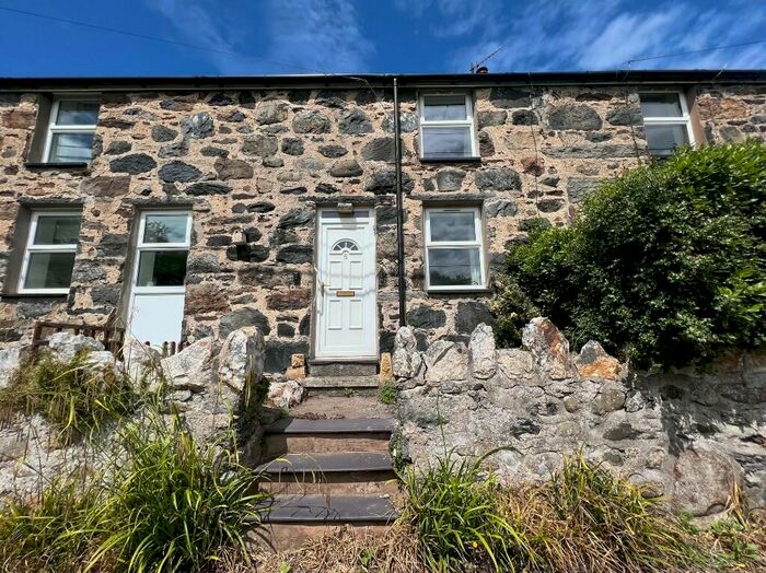 2 Bedroom Terraced House To Rent In Conwy (Town), Conwy (County Of), LL32