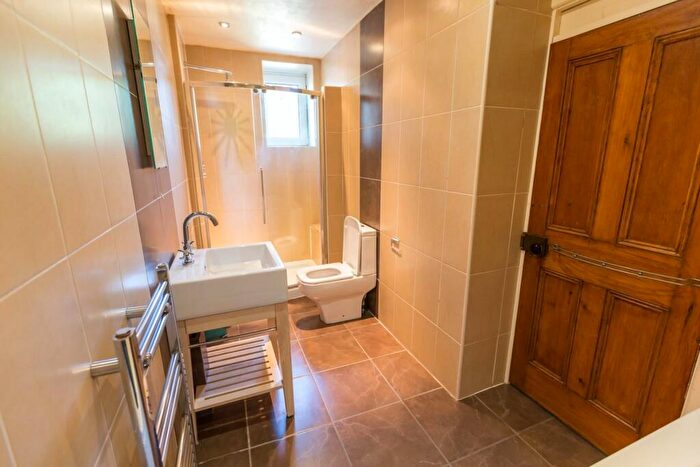 1 Bedroom House To Rent In Crookesmoor Road, Crookesmoor, S6