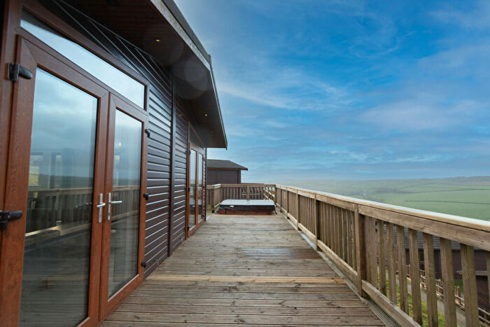 3 Bedroom Lodge For Sale In Donkey Lane, Torpoint, PL10