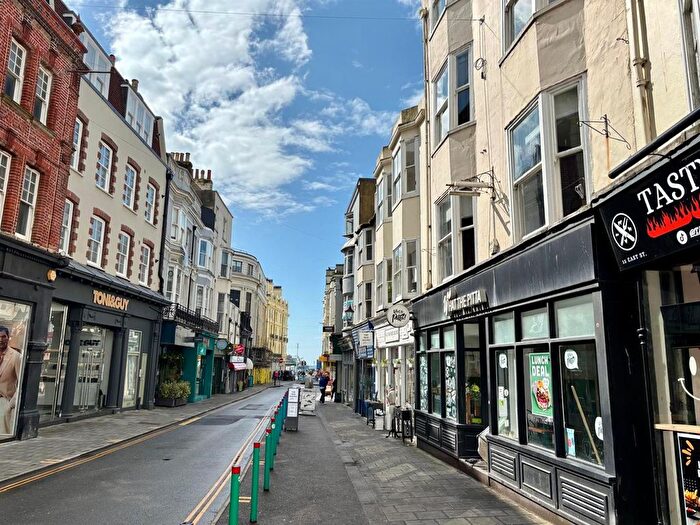 2 Bedroom Flat To Rent In Bartholomews, Brighton, BN1