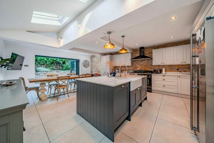 4 Bedroom End Of Terrace House To Rent In Rozel Road, Clapham Old Town, London, SW4