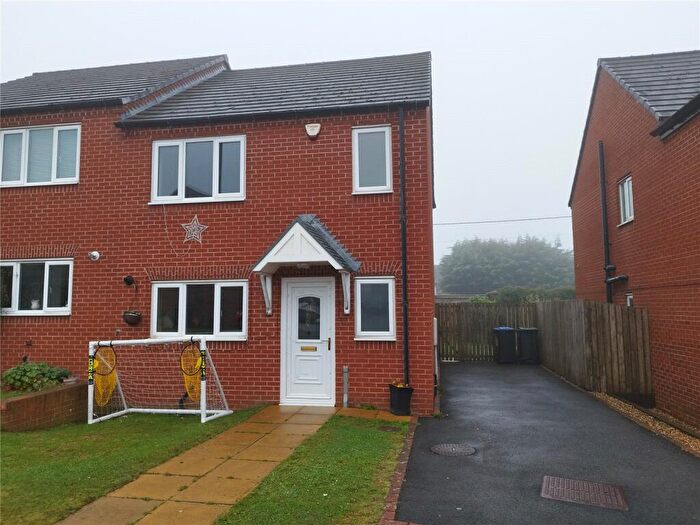 3 Bedroom Semi-Detached House To Rent In Gayle Court, Delves Lane, Consett, DH8