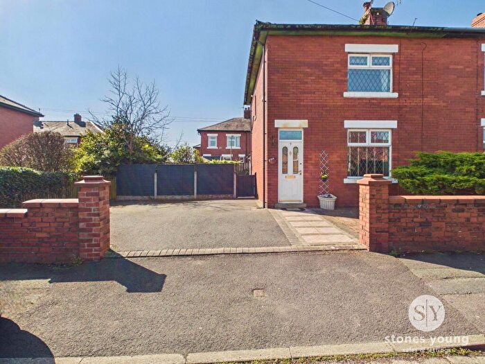 3 Bedroom Terraced House For Sale In Shaftesbury Avenue, Great Harwood, BB6