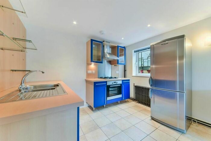 1 Bedroom Flat To Rent In Hopton Road, Royal Arsenal Riverside, Woolwich, London, SE18