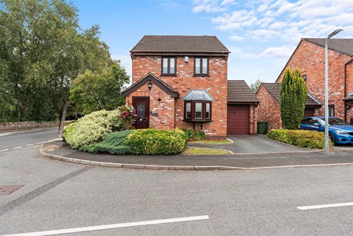 3 Bedroom House For Sale In Greg Avenue, Bollington, SK10