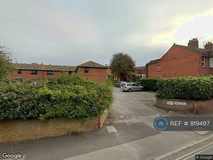 2 Bedroom Flat To Rent In Old Bridge Court, Weymouth, DT4