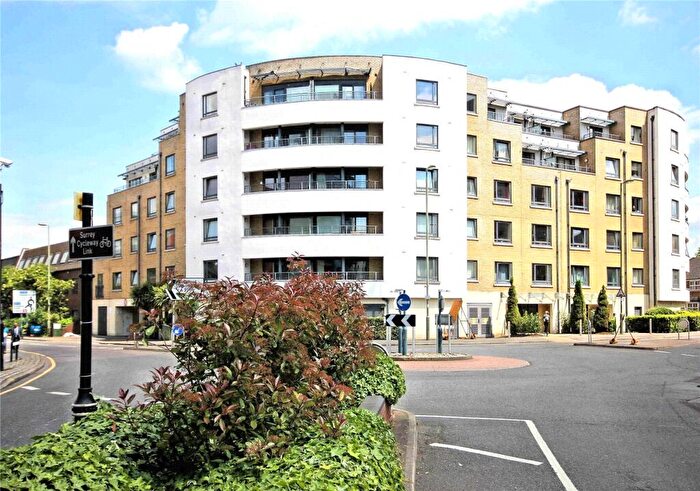 1 Bedroom Flat For Sale In William Booth Place, Stanley Road, Woking, Surrey, GU21