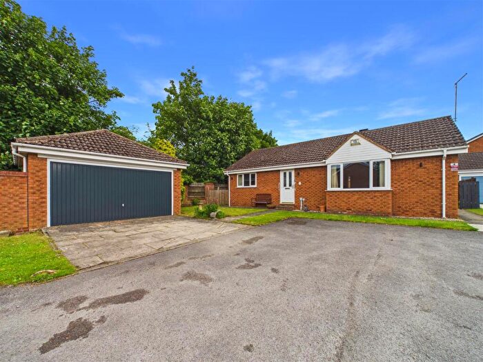 2 Bedroom Detached Bungalow For Sale In Beverley Road, South Cave, HU15
