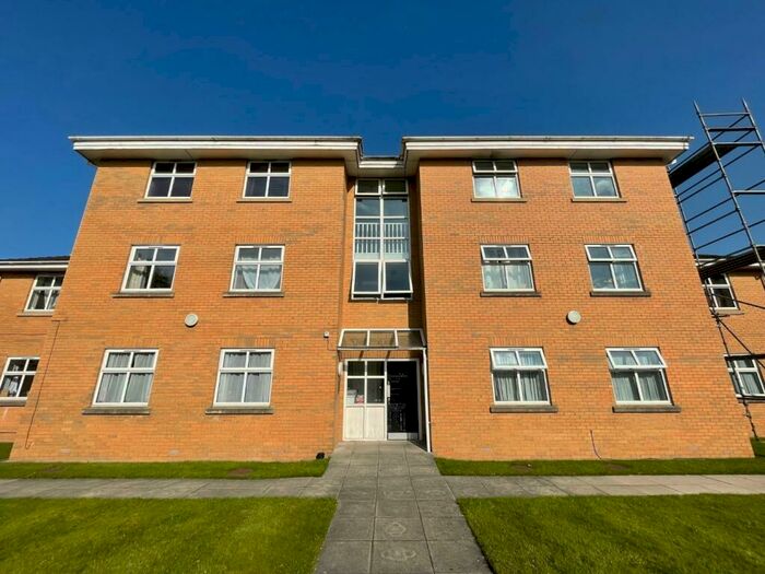 2 Bedroom Flat To Rent In Flat Burford Court, Cotterdale Close, Whalley Range, M16