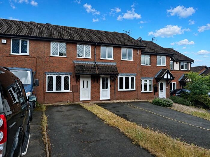 2 Bedroom Terraced House For Sale In Whinchat Grove, Kidderminster, Worcestershire, DY10