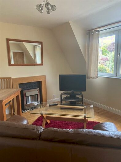 1 Bedroom Terraced House To Rent In High Street, Kinross, KY13