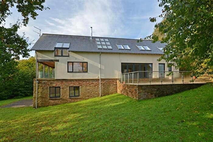 4 Bedroom Detached House To Rent In Cheriton Bishop, EX6