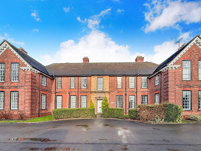 3 Bedroom Maisonette For Sale In Apartment, Worsley House, , Hessle Road, Hull, HU4
