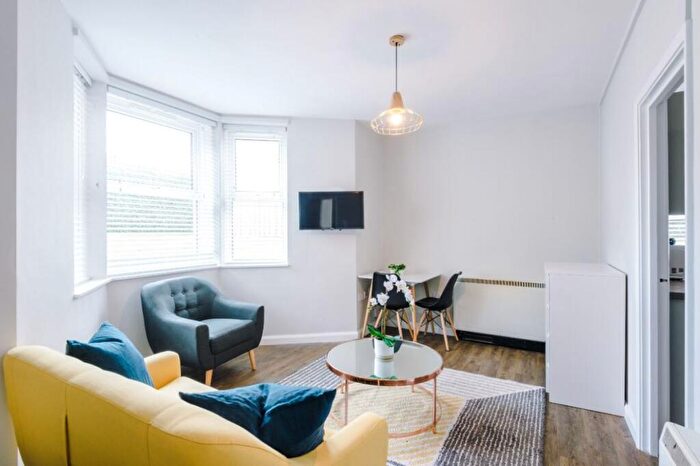 1 Bedroom Terraced House To Rent In Burdon Terrace, Newcastle, NE2