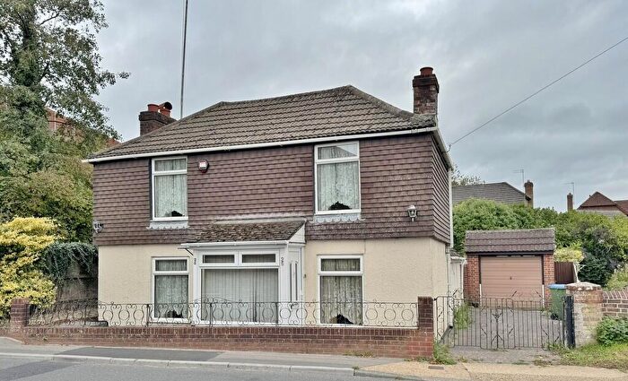2 Bedroom Detached House For Sale In Funtley Hill, Funtley, PO16