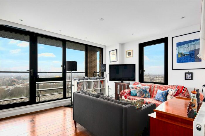 2 Bedroom Flat To Rent In Grand Regent Tower, Cadmium Square, London, E2