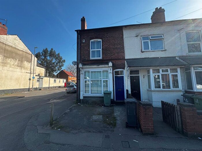 3 Bedroom End Of Terrace House To Rent In Darlaston Road, Walsall, WS2