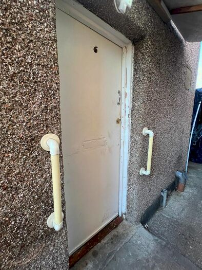 Studio To Rent In The Drive, Ilford IG1