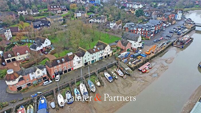 2 Bedroom Terraced House For Sale In Chandlers Quay, Maldon, Essex, CM9