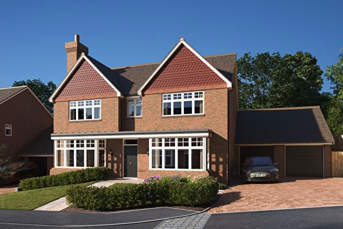 4 Bedroom Detached House To Rent In Winter Place, Crowborough, TN6