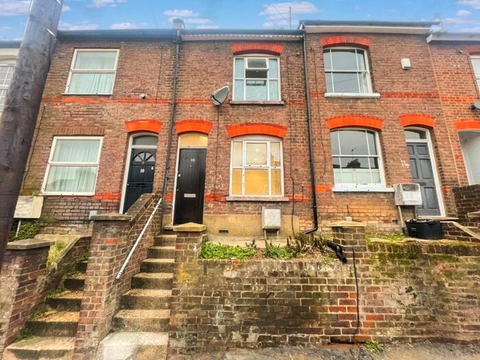 2 Bedroom Terraced House To Rent In Winsdon Road, Luton, Bedfordshire, LU1