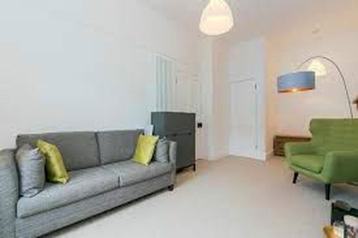 1 Bedroom Flat To Rent In Comely Bank Row, Edinburgh, EH4
