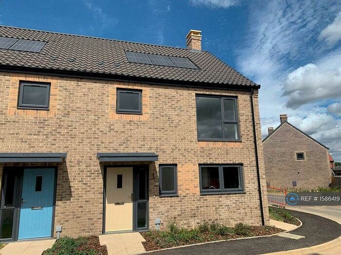 3 Bedroom Semi-Detached House To Rent In Limbert Road, Cringleford, Norwich, NR4