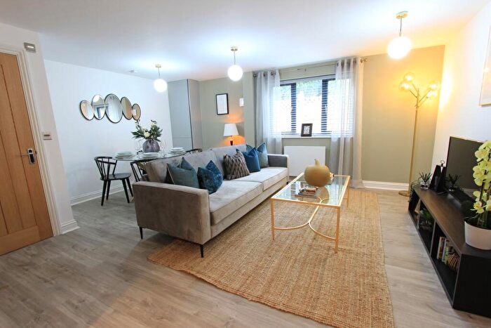 2 Bedroom Apartment To Rent In Flat, Cabot Mews, Braemar Avenue, Bristol, BS7