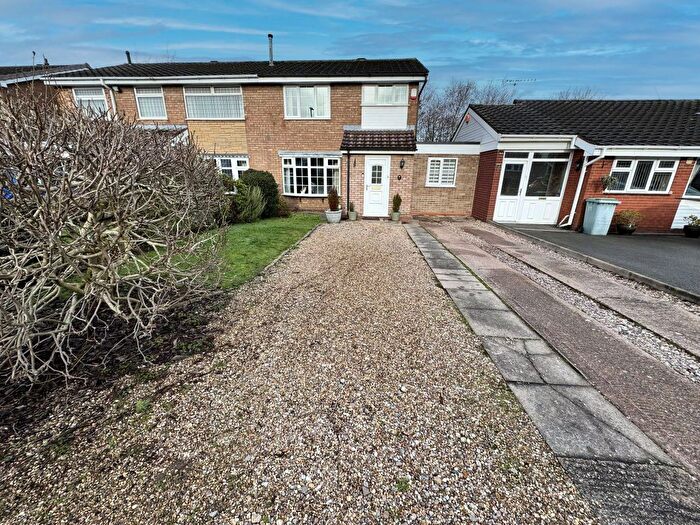 4 Bedroom Semi Detached House For Sale In Heather Grove, Willenhall, WV12