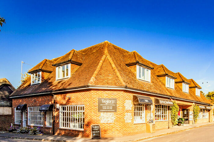 1 Bedroom Apartment To Rent In Flat Tolly House, Goring On Thames, RG8