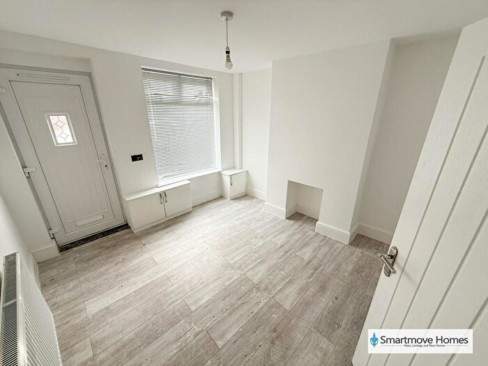 2 Bedroom End Of Terrace House For Sale In Crossley Street, Ripley, DE5