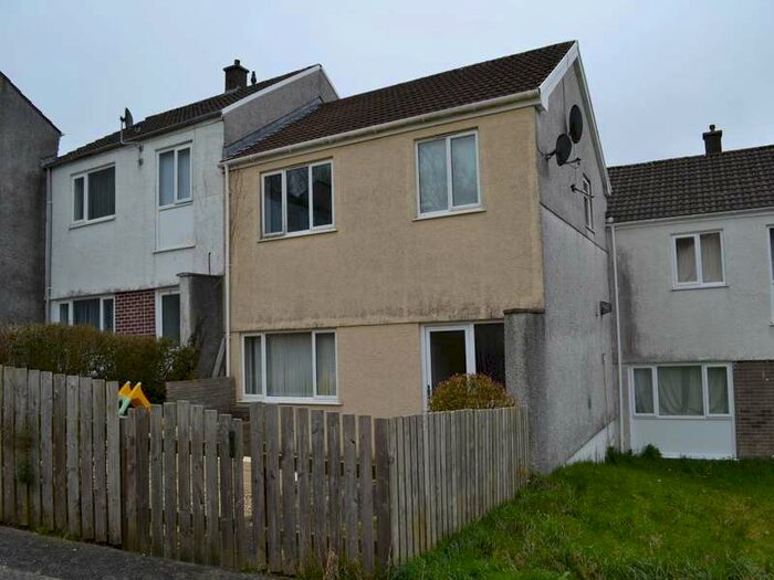 3 Bedroom House To Rent In Bro Myrddin, Johnstown, Carmarthen, SA31