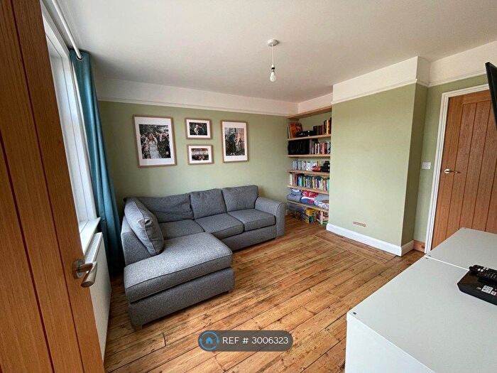 2 Bedroom Detached House To Rent In Valley Road, Canterbury, CT4