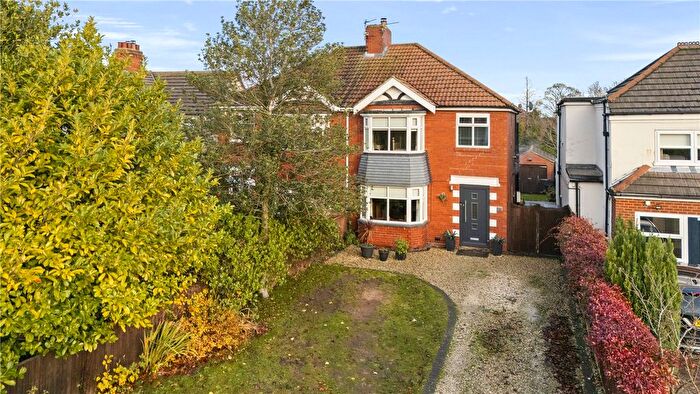 3 Bedroom Semi-Detached House For Sale In Waltham Road, Scartho, Grimsby, N E Lincs, DN33