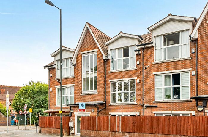 2 Bedroom Flat For Sale In Church Road, Mitcham, CR4