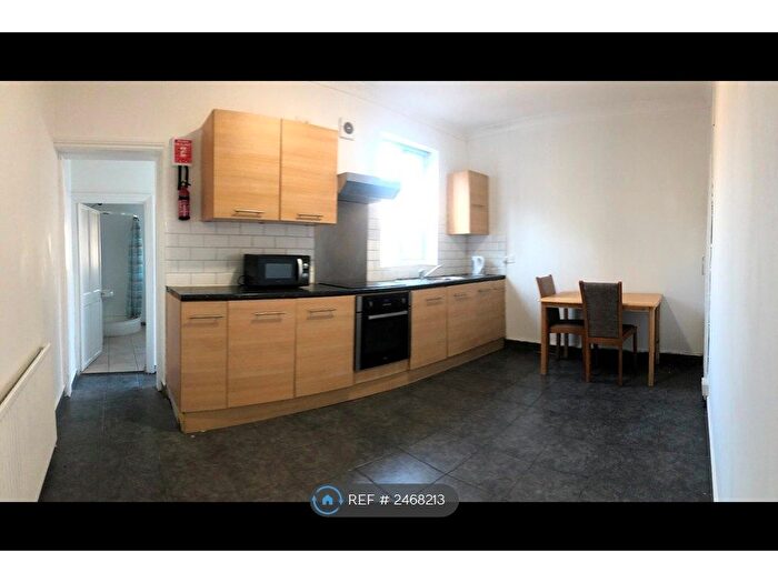 2 Bedroom Terraced House To Rent In Drapers Road, London, E15