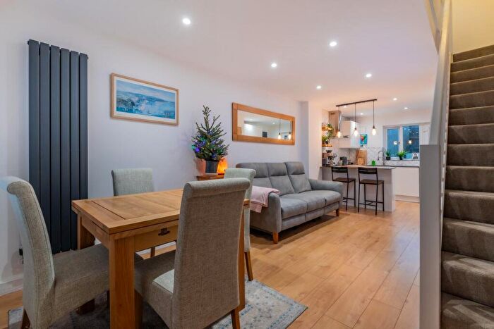 2 Bedroom Terraced House For Sale In Arlington Road, Sully, Penarth, CF64