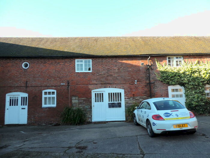 1 Bedroom Barn Conversion To Rent In Annwell Lane, Smisby, LE65