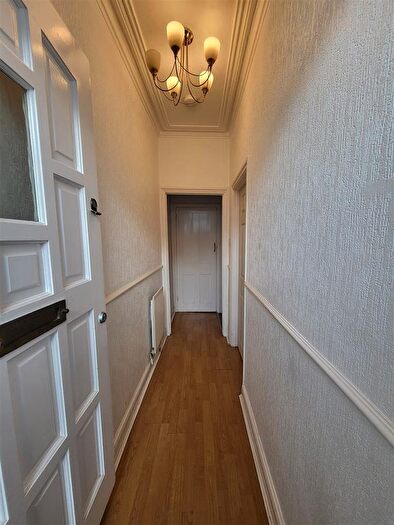 2 Bedroom End Terrace House For Sale In Gunning Street, London, SE18