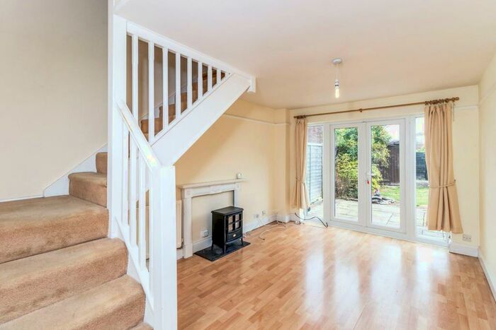 3 Bedroom Property To Rent In Ross Close, Saffron Walden, CB11