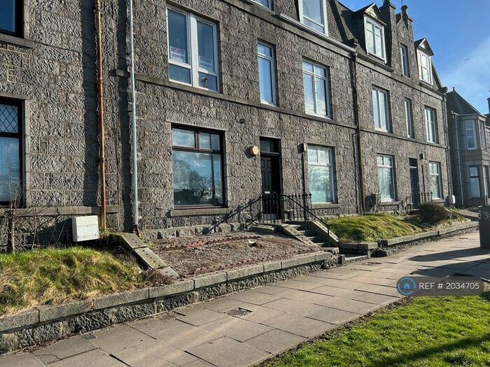 1 Bedroom Flat To Rent In Menzies Road, Aberdeen, AB11
