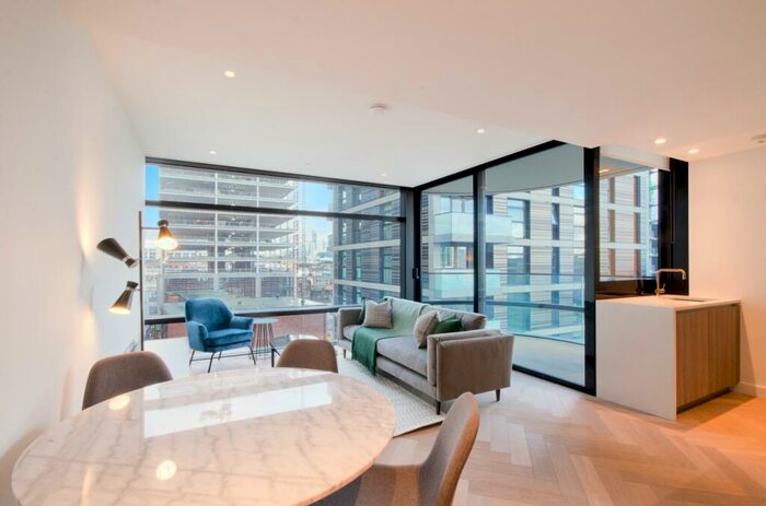 2 Bedroom Flat To Rent In Worship Street, Shoreditch, London, EC2A