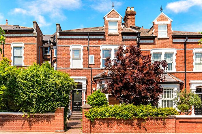 1 Bedroom Apartment For Sale In Crouch Hall Road, N8
