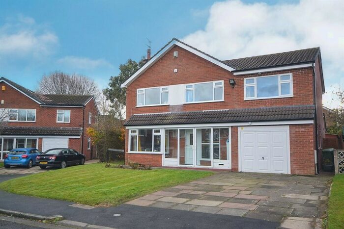4 Bedroom Detached House To Rent In Firswood Mount, Gatley, Cheadle, SK8