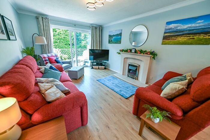 4 Bedroom Town House For Sale In Dunham Rise, Altrincham, WA14